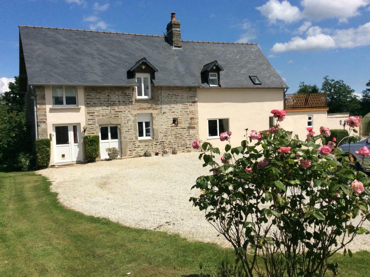 Maison La Touchardiere Barenton Luaran gambar